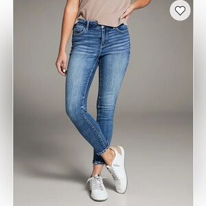 BKE Gabby Ankle Skinny Stretch Jeans